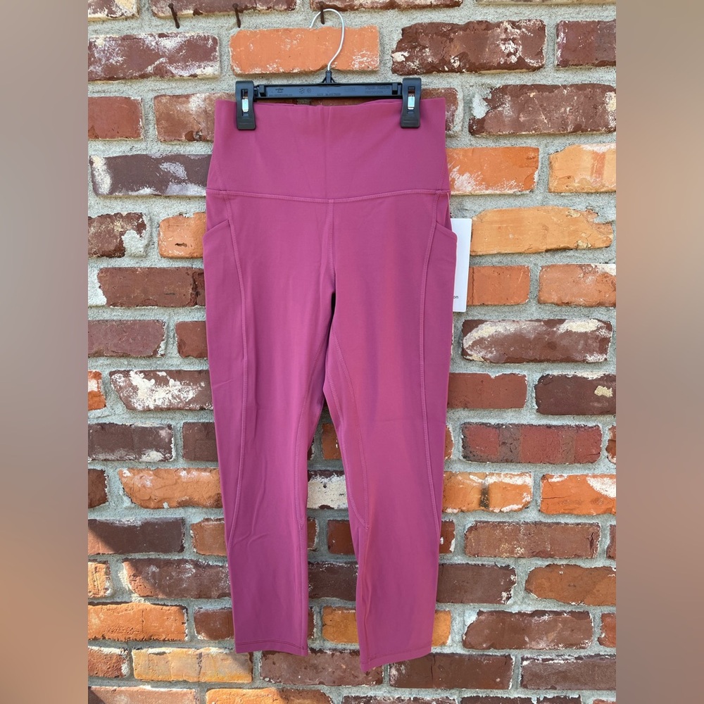 NWT Lululemon Align HR 23” POCKETS
